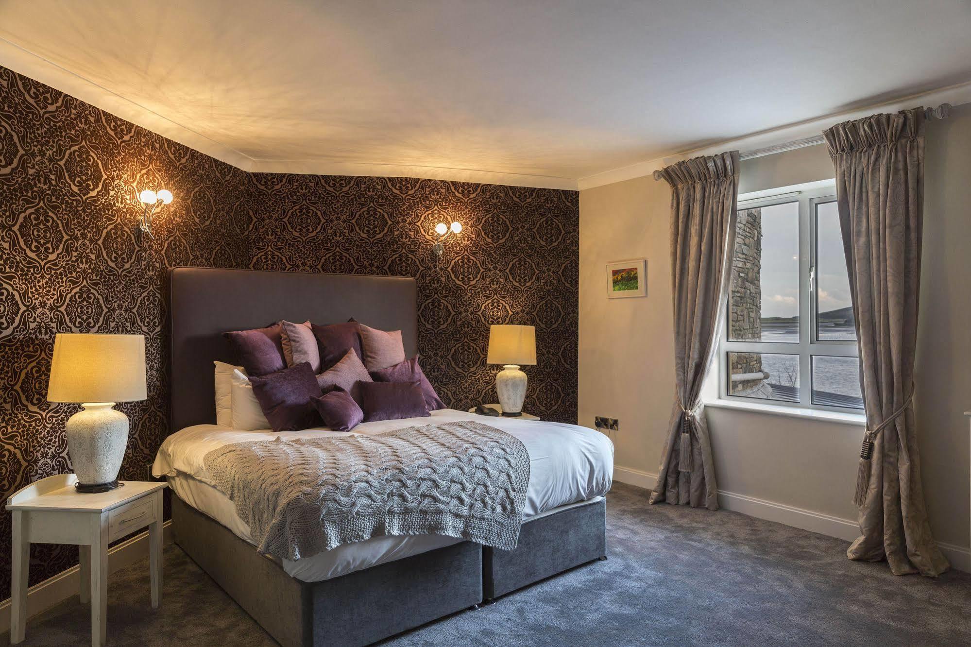 Hotel Celtic Ross & Leisure Centre 4*